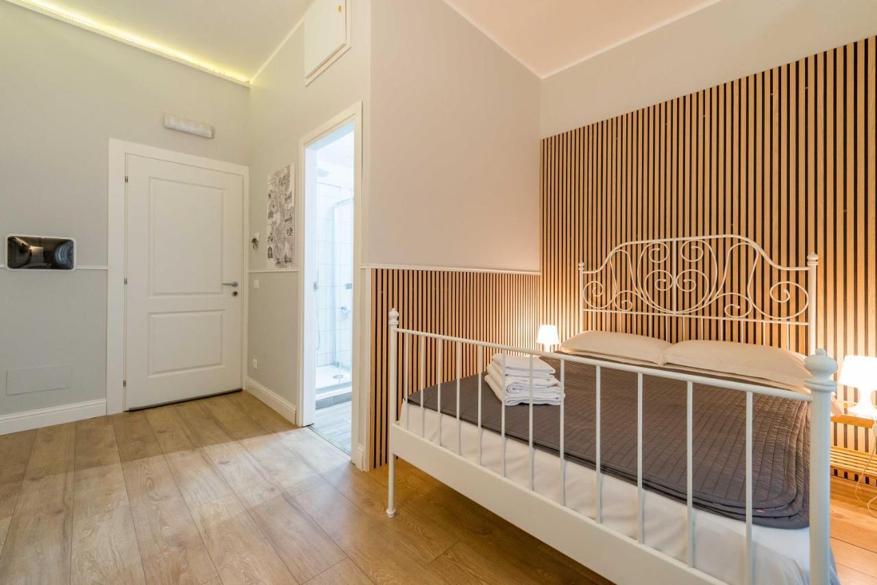 Bed & Breakfast Un Attimo A Rom